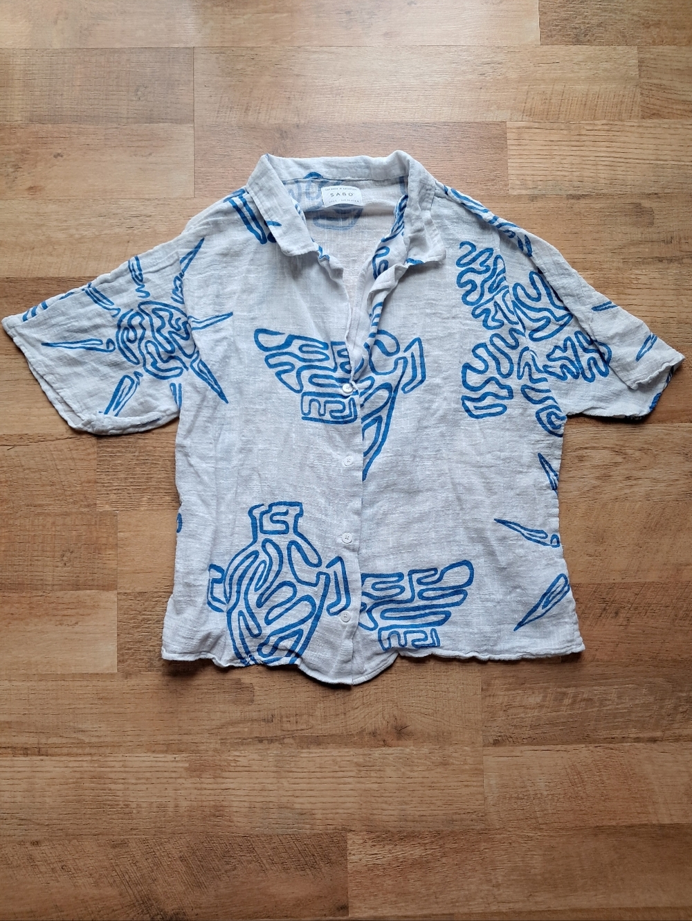 Sabo White Short-Sleeve Cotton Shirt with Blue Print